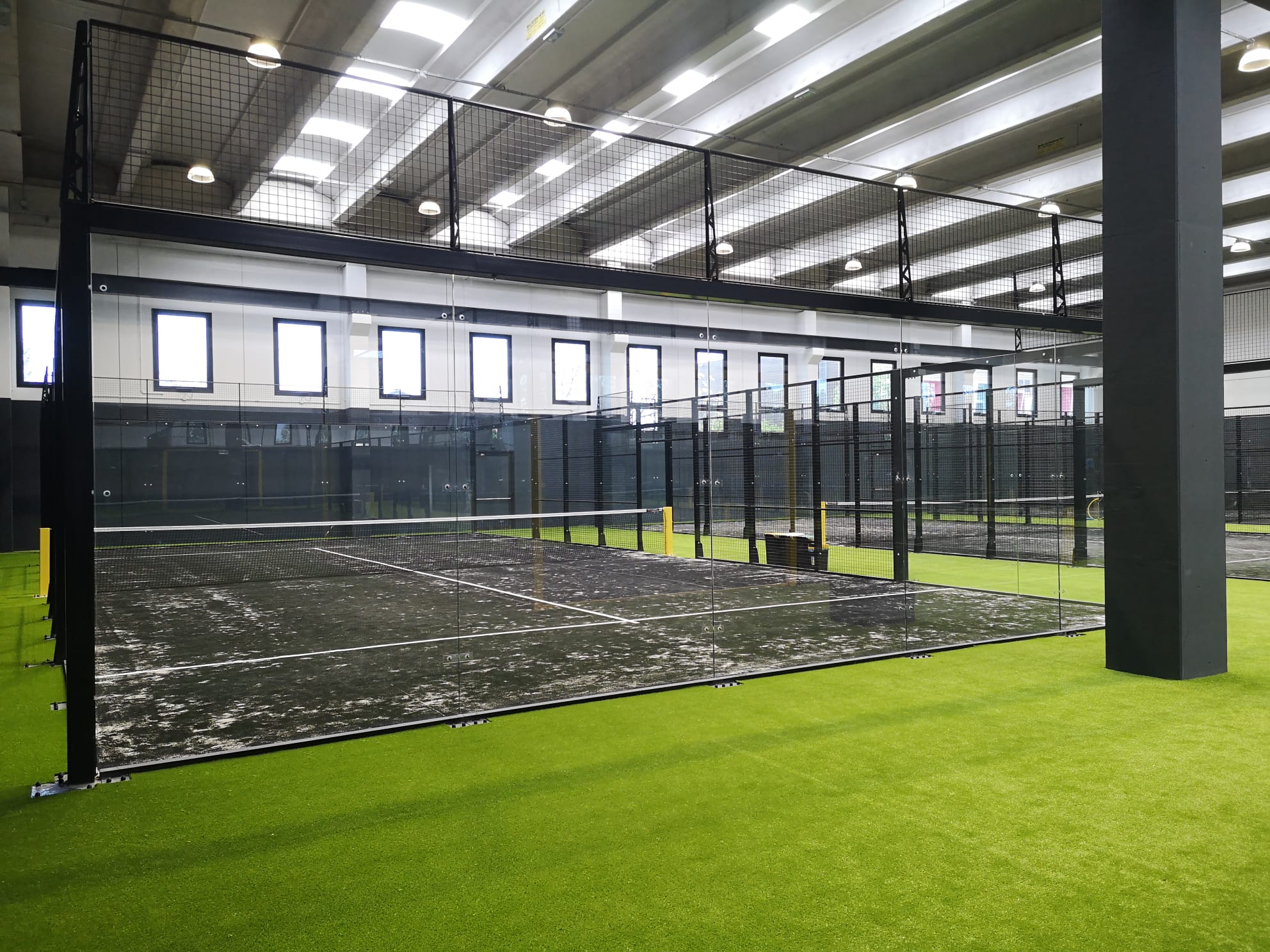 Area lounge del centro Urban Padel
